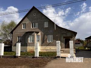 Дом 276м², 2-этажный, участок 15 сот.  