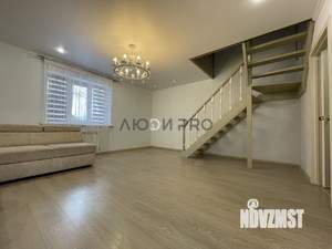 Дом 90м&sup2;, 2-этажный, участок 5 сот.  