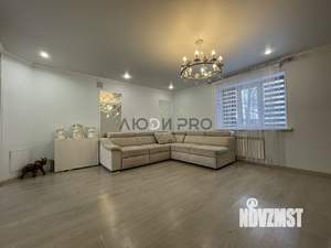 Дом 90м&sup2;, 2-этажный, участок 5 сот.  