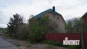 Дом 295м², 3-этажный, участок 6 сот.  