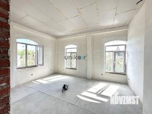 Дом 184м², 2-этажный, участок 4 сот.  