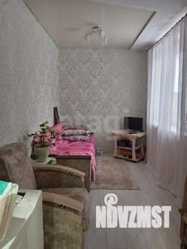 Дом 80м&sup2;, 2-этажный, участок 9 сот.  