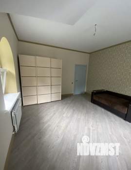Коттедж 160м², 2-этажный, участок 15 сот.  