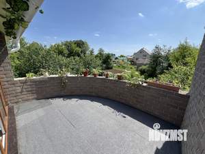 Коттедж 224м², 2-этажный, участок 5 сот.  