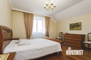 Дом 175м², 2-этажный, участок 14 сот.  