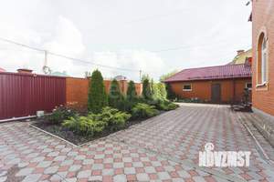 Дом 194м², 2-этажный, участок 20 сот.  