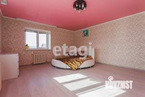 Дом 280м², 3-этажный, участок 8 сот.  