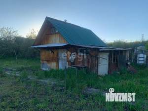 Дом 40м², 2-этажный, участок 10 сот.  