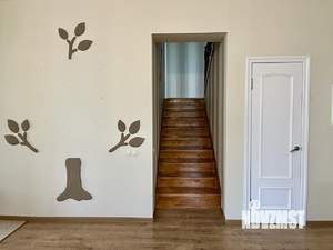 Таунхаус 200м², 3-этажный, участок 8 сот.  