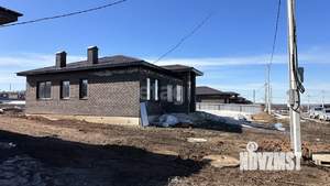 Дом 100м&sup2;, 1-этажный, участок 6 сот.  