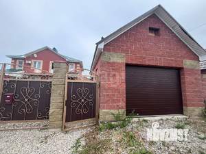 Дом 138м², 2-этажный, участок 8 сот.  