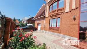 Дом 350м², 2-этажный, участок 12 сот.  
