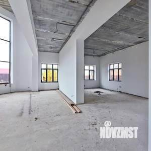 Коттедж 594м&sup2;, 2-этажный, участок 26 сот.  