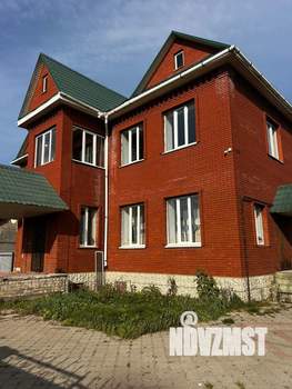 Коттедж 317м², 2-этажный, участок 8 сот.  