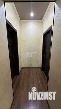 Дом 237м², 3-этажный, участок 13 сот.  