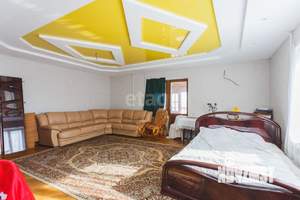 Дом 350м², 2-этажный, участок 15 сот.  