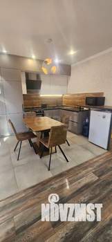 Дом 150м², 2-этажный, участок 6 сот.  