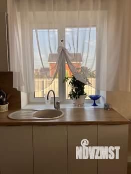 Коттедж 140м², 2-этажный, участок 10 сот.  
