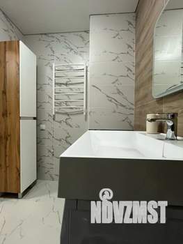 1-к квартира, посуточно, 35м2, 2/24 этаж