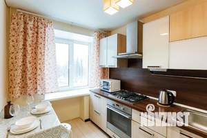 1-к квартира, посуточно, 36м2, 1/1 этаж