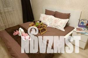 1-к квартира, посуточно, 40м2, 9/10 этаж