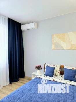 1-к квартира, посуточно, 35м2, 1/1 этаж