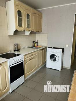 1-к квартира, посуточно, 35м2, 3/15 этаж