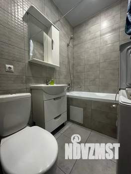 Студия квартира, посуточно, 31м2, 10/22 этаж