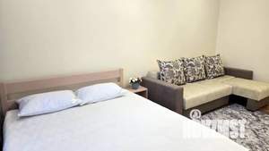 2-к квартира, посуточно, 50м2, 1/1 этаж