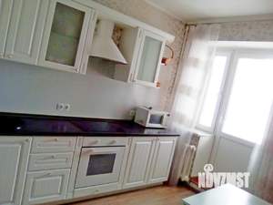 1-к квартира, на длительный срок, 42м2, 10/10 этаж