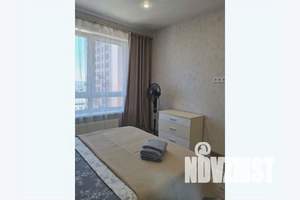 1-к квартира, посуточно, 40м2, 11/15 этаж