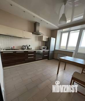 1-к квартира, посуточно, 50м2, 12/22 этаж