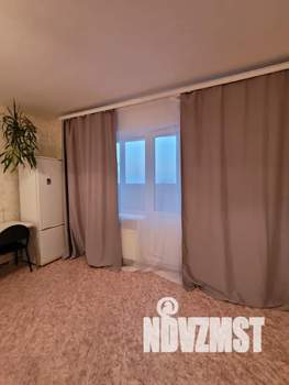 Студия квартира, посуточно, 43м2, 11/20 этаж