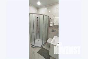 1-к квартира, посуточно, 34м2, 4/7 этаж