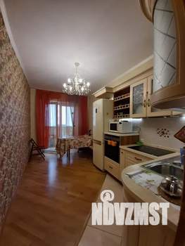 1-к квартира, посуточно, 48м2, 3/10 этаж