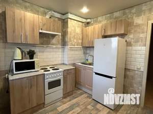 1-к квартира, посуточно, 40м2, 4/10 этаж