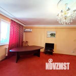 Студия квартира, посуточно, 67м2, 7/12 этаж