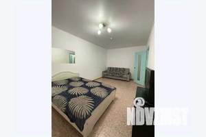 1-к квартира, посуточно, 35м2, 7/16 этаж