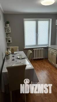 2-к квартира, посуточно, 64м2, 3/18 этаж