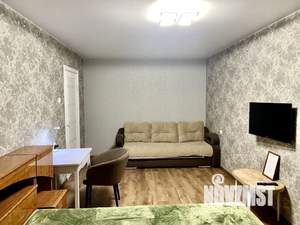 1-к квартира, посуточно, 42м2, 1/1 этаж