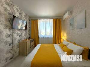 1-к квартира, посуточно, 43м2, 1/1 этаж