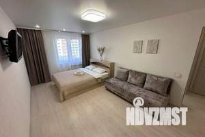 1-к квартира, посуточно, 37м2, 6/12 этаж