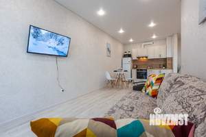 1-к квартира, посуточно, 42м2, 9/25 этаж