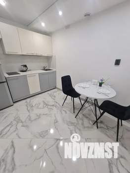 1-к квартира, посуточно, 38м2, 2/9 этаж