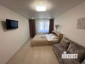 1-к квартира, посуточно, 37м2, 1/1 этаж