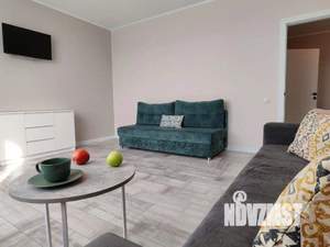 2-к квартира, посуточно, 53м2, 1/1 этаж