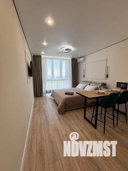 Студия квартира, посуточно, 30м2, 26/30 этаж