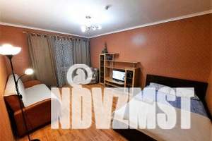 1-к квартира, посуточно, 37м2, 3/9 этаж