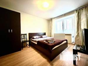2-к квартира, посуточно, 75м2, 1/1 этаж