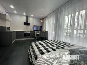 Студия квартира, посуточно, 40м2, 10/25 этаж